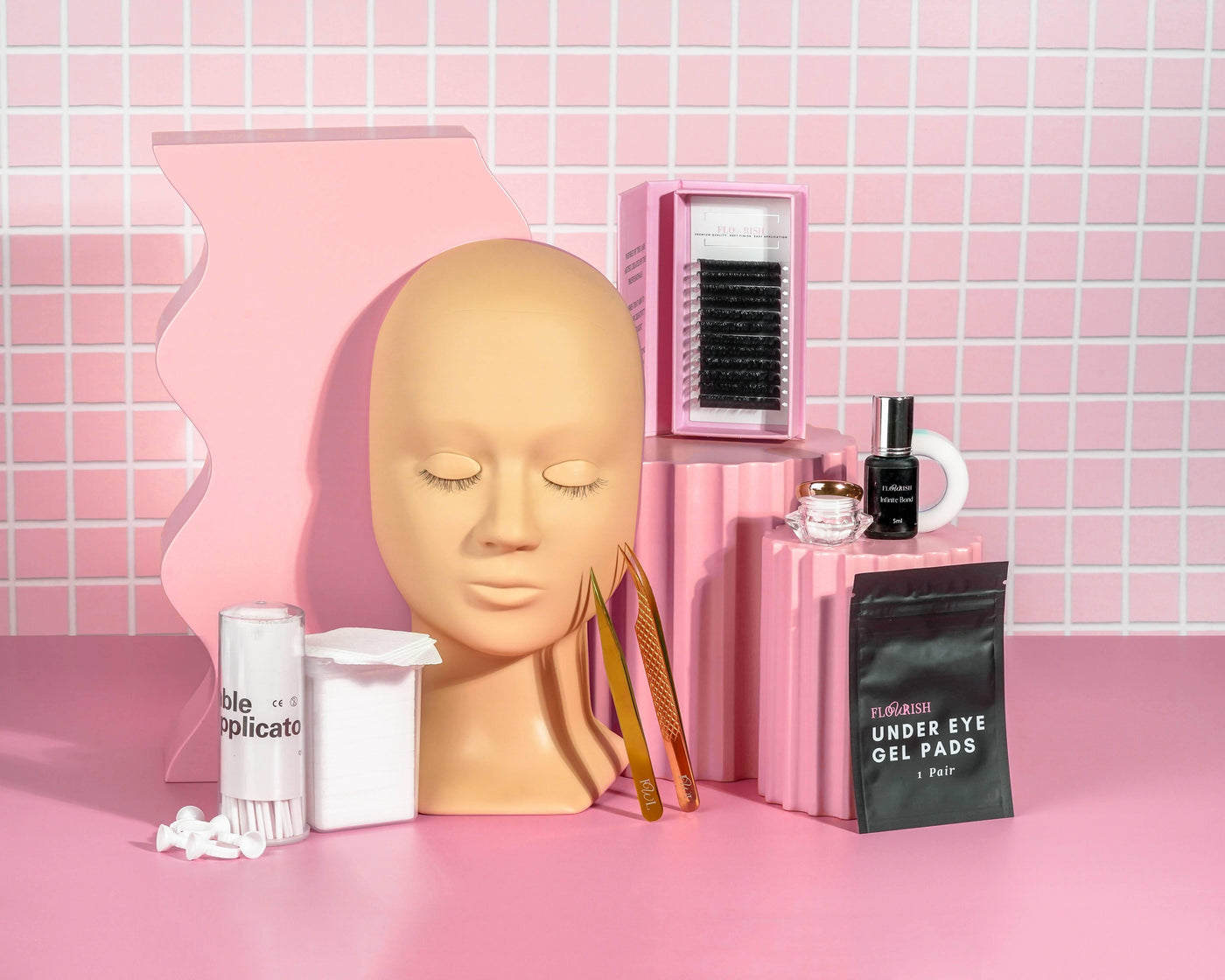 Classic Eyelash Extension Starter Kit with Mannequin Head